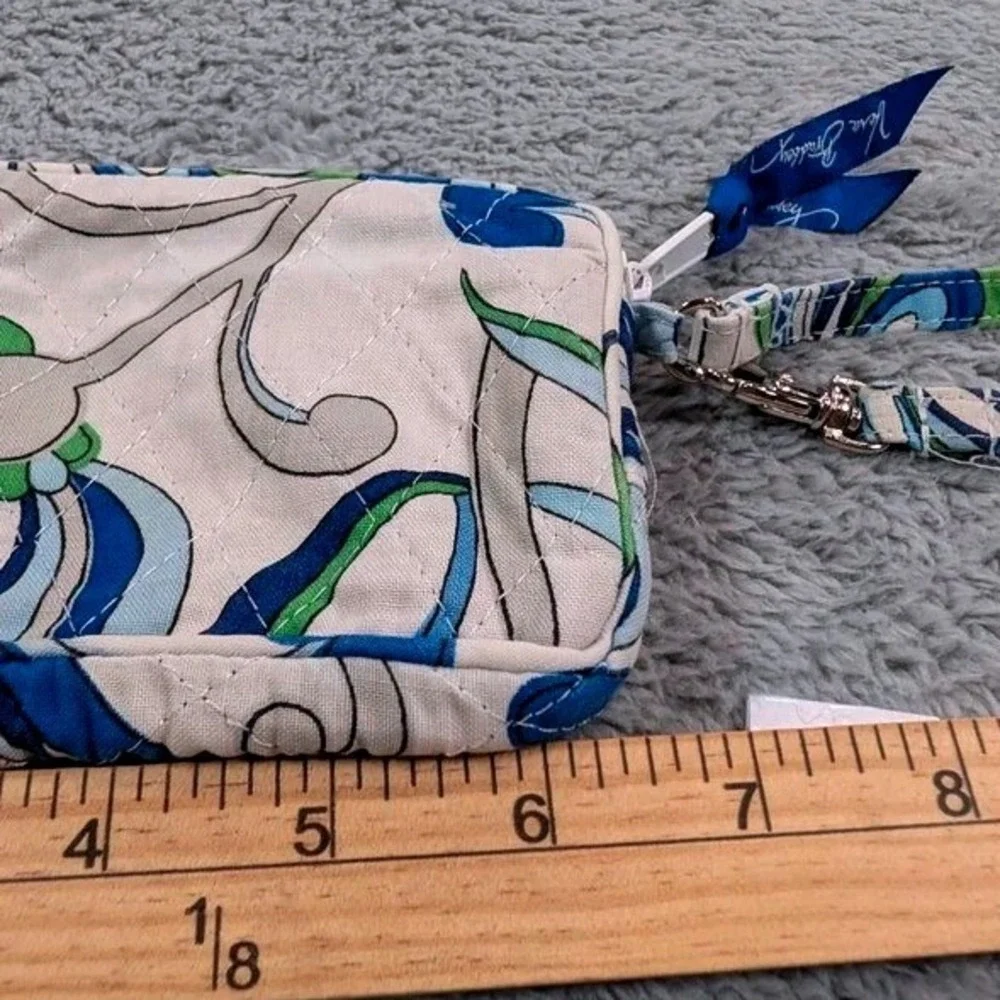 Vera Bradley Mediterranean White Quilted Cotton Zip Wristlet - Made in USA